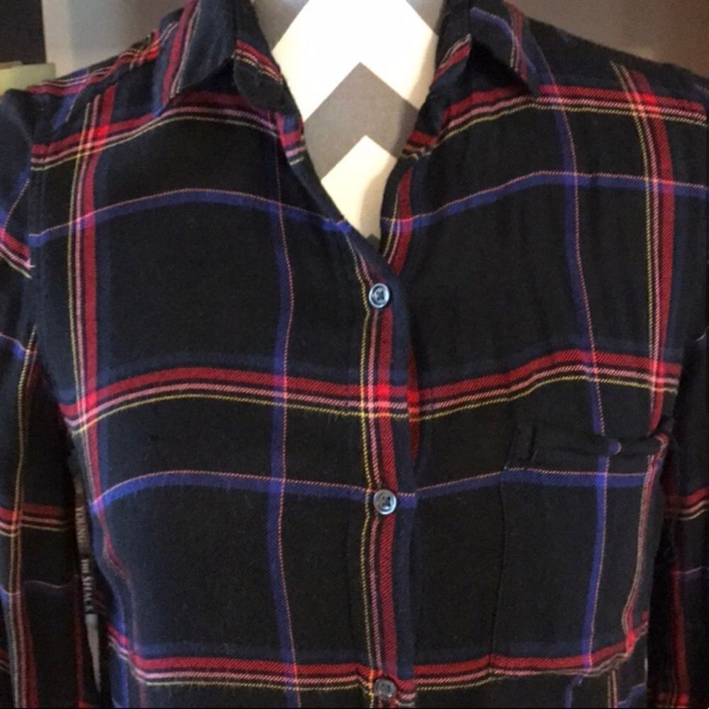 Old Navy Size XS Plaid Long Sleeved Shirt EUC - Picture 3 of 6